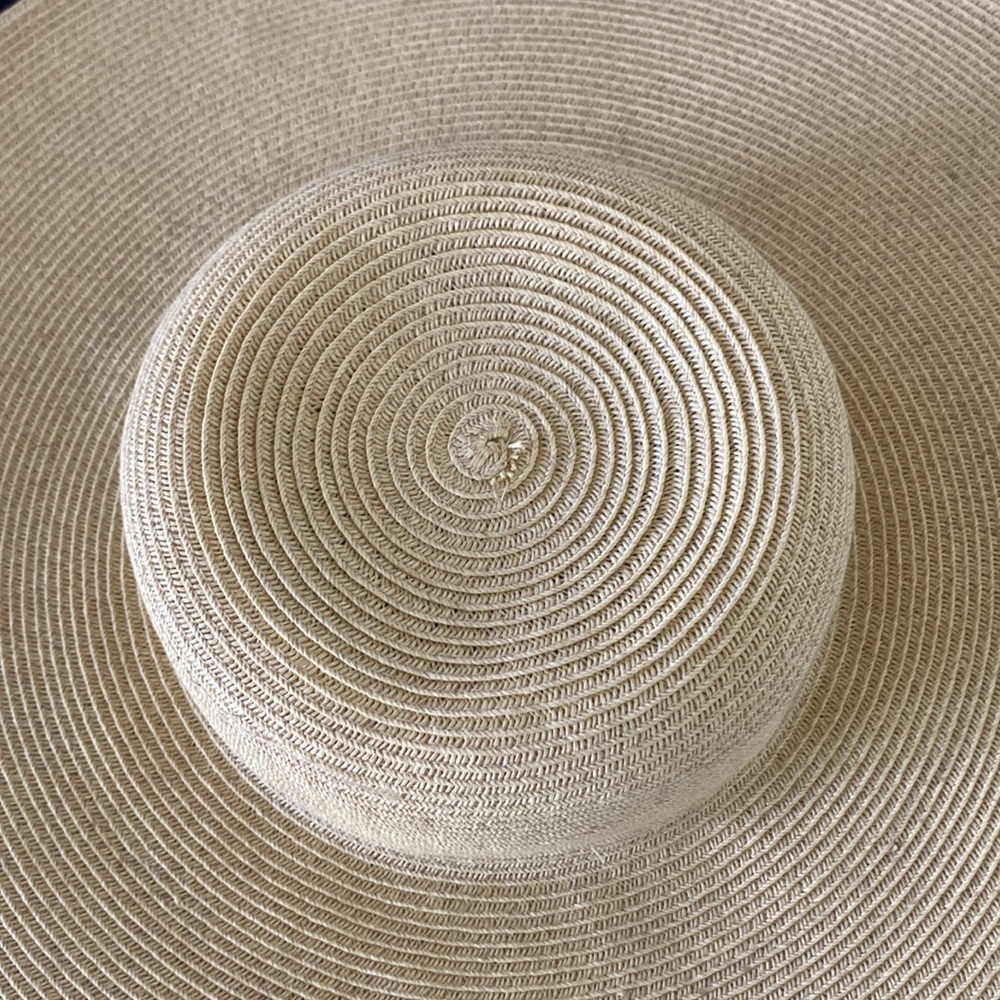 💛 NEW Nine West Hat💛 - Picture 5 of 5